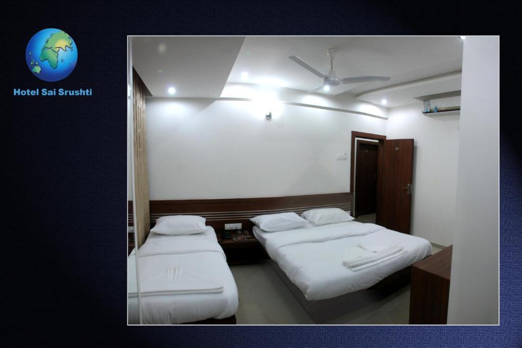 Sai Srushti Hotel Shirdi Room photo